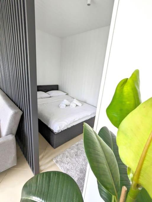 Relax Centrum Lux Mattress-bath-netflix * Warsaw